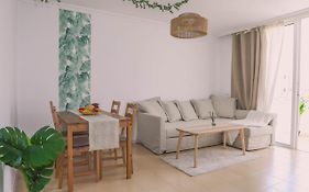 Isla Verde Studio Apartment Green Park
